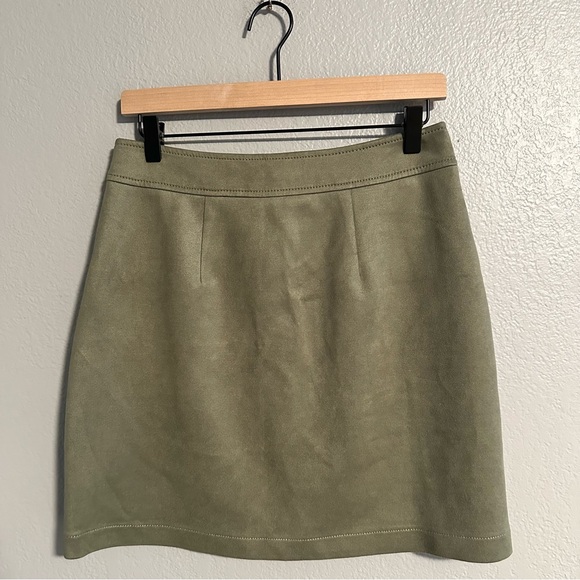 ANN TAYLOR LOFT PETITE Army Fatigue Faux Suede Pocket Shirt Skirt in 4P - Picture 5 of 7